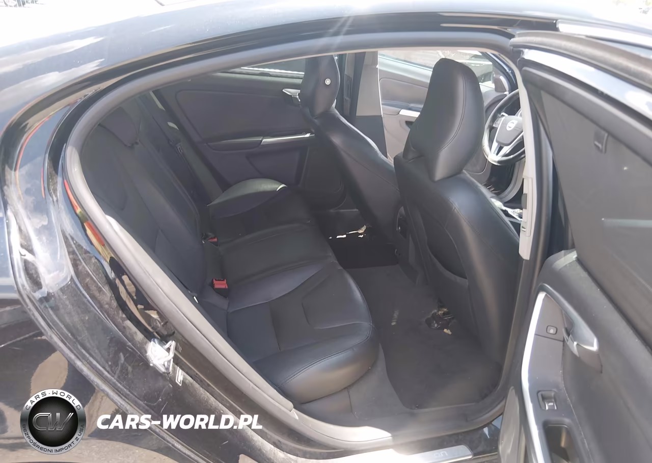 2017 Volvo S60 Inscription T5 VIN:LYV402HK1HB151964 - 8