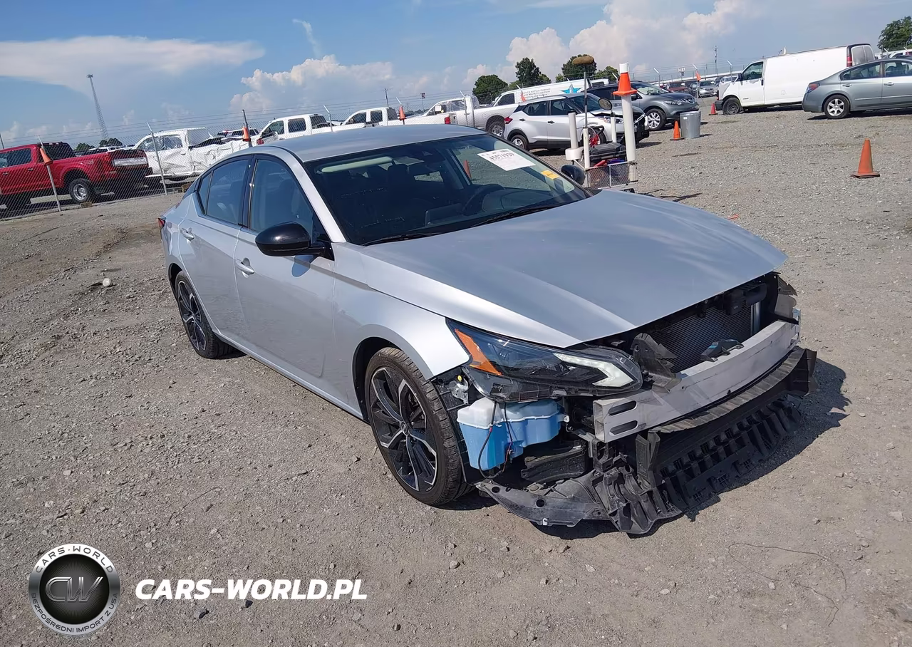 2024 Nissan Altima Sr Fwd
