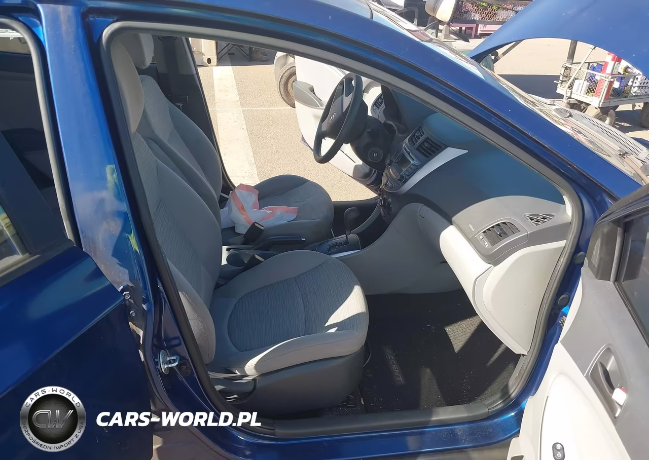 2015 Hyundai Accent Gls VIN:KMHCT4AE7FU793638 - 5