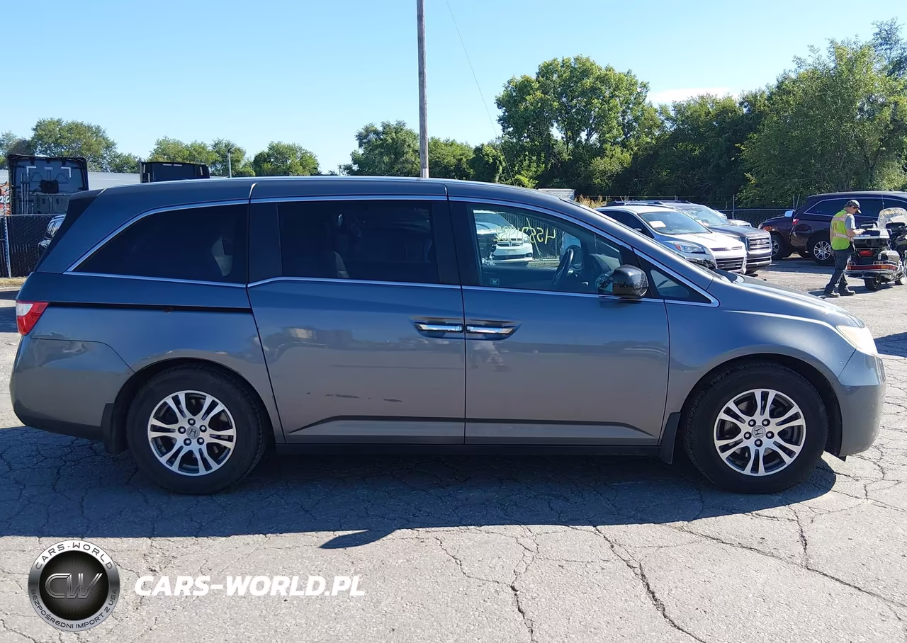 2011 Honda Odyssey Ex-L VIN:5FNRL5H65BB016235 - 13