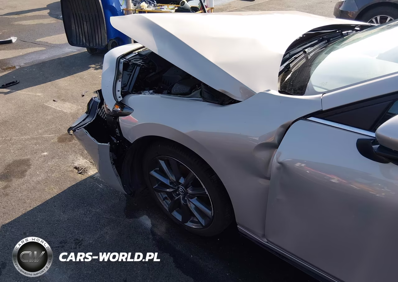 2025 Mazda Mazda3 2.5 S Preferred VIN:JM1BPALM2S1757794 - 18