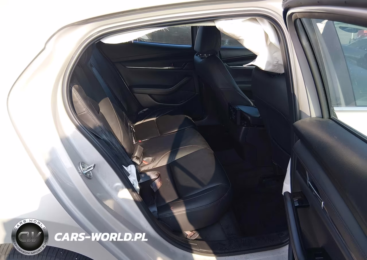 2025 Mazda Mazda3 2.5 S Preferred VIN:JM1BPALM2S1757794 - 8