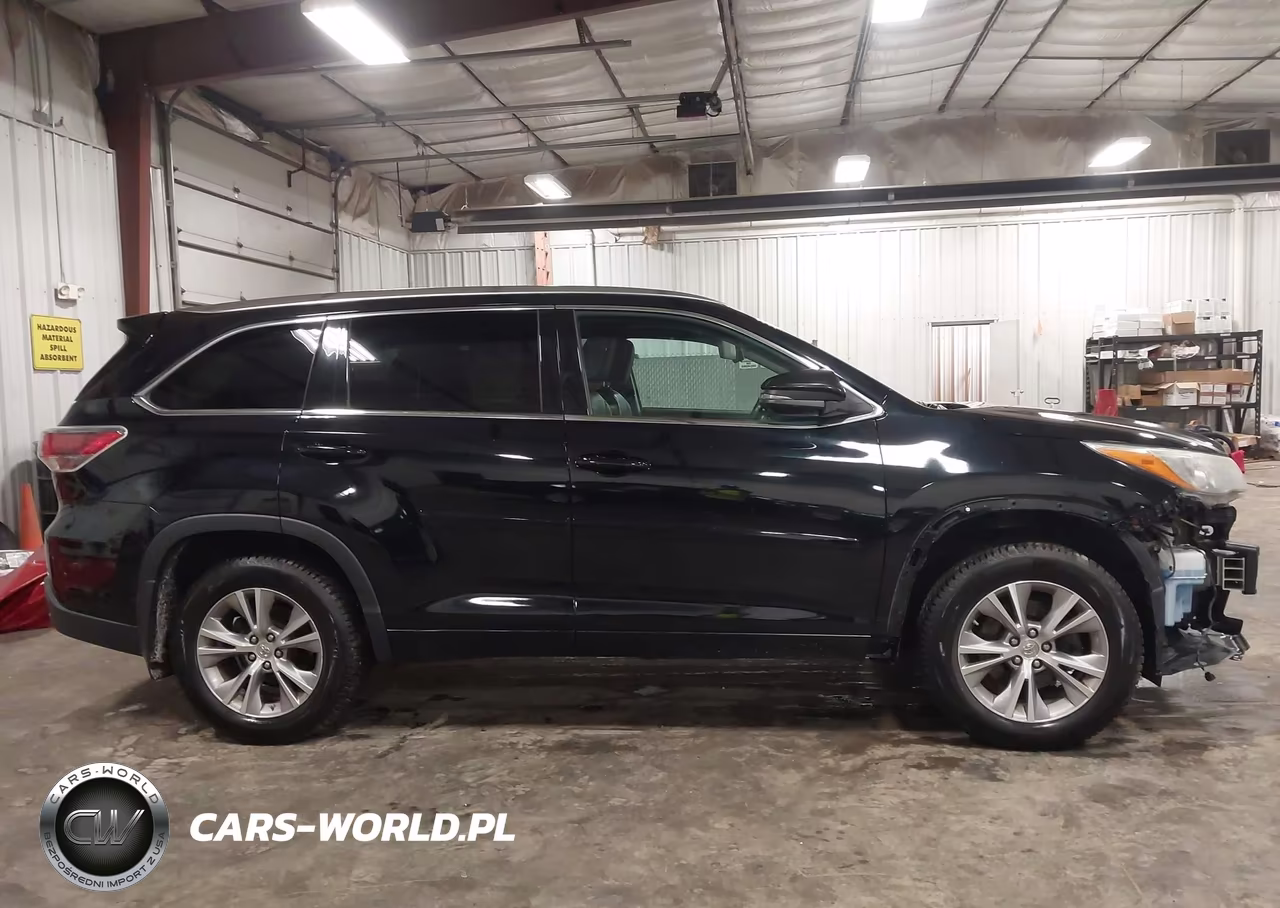 2015 Toyota Highlander Xle V6 VIN:5TDJKRFH4FS090629 - 14
