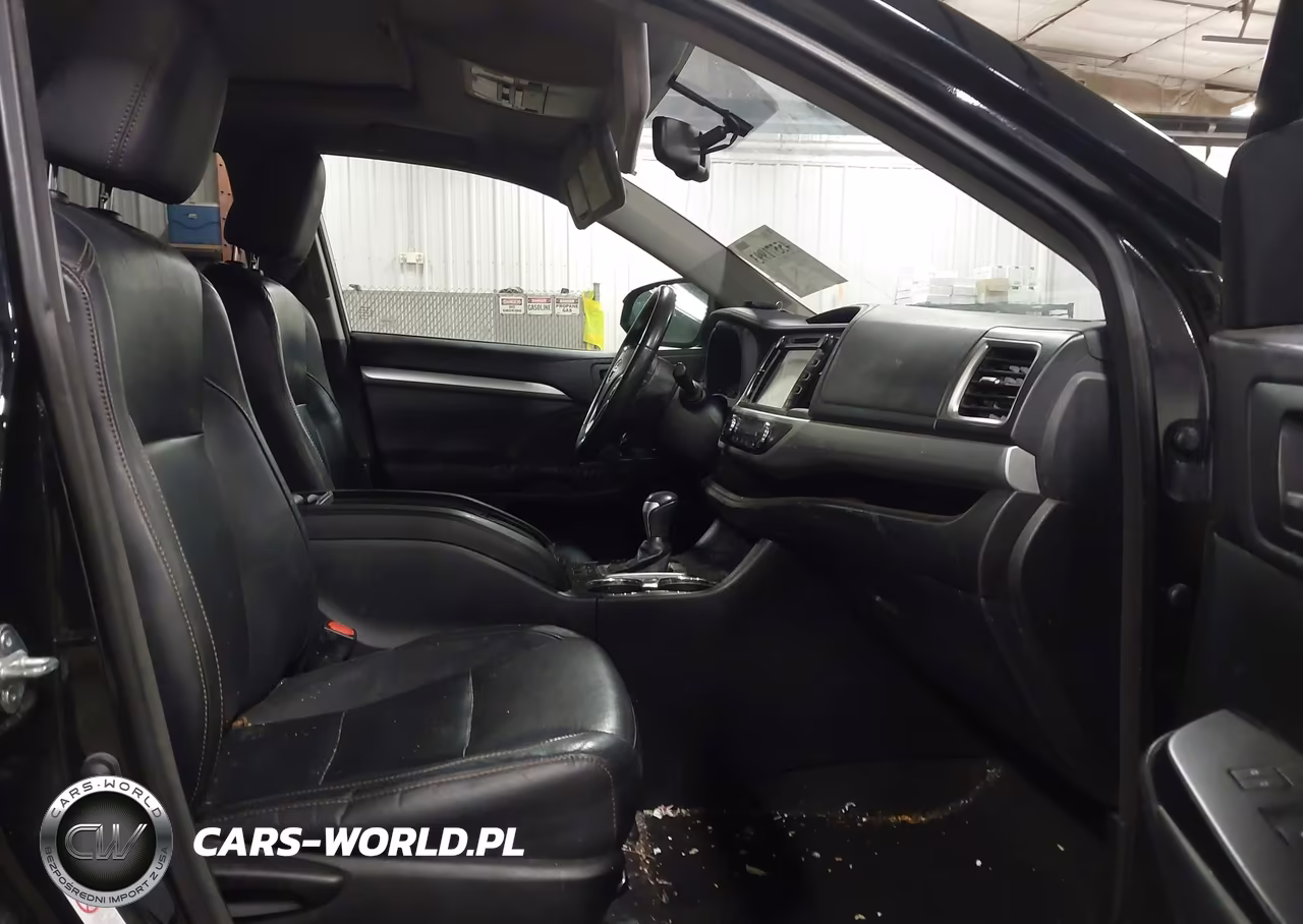 2015 Toyota Highlander Xle V6 VIN:5TDJKRFH4FS090629 - 5