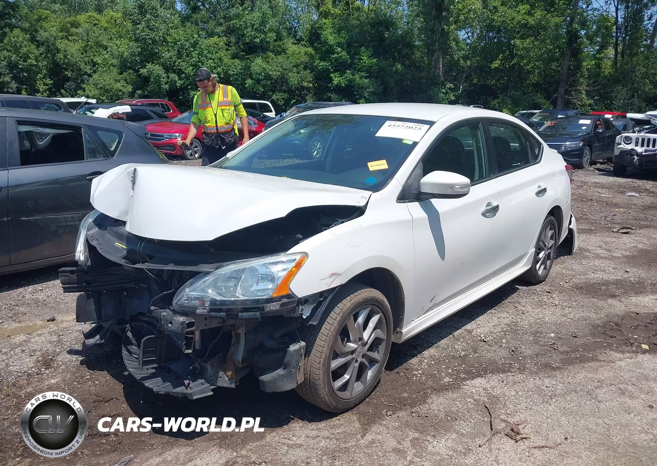 2015 Nissan Sentra Sr VIN:3N1AB7AP2FY266480 - 2