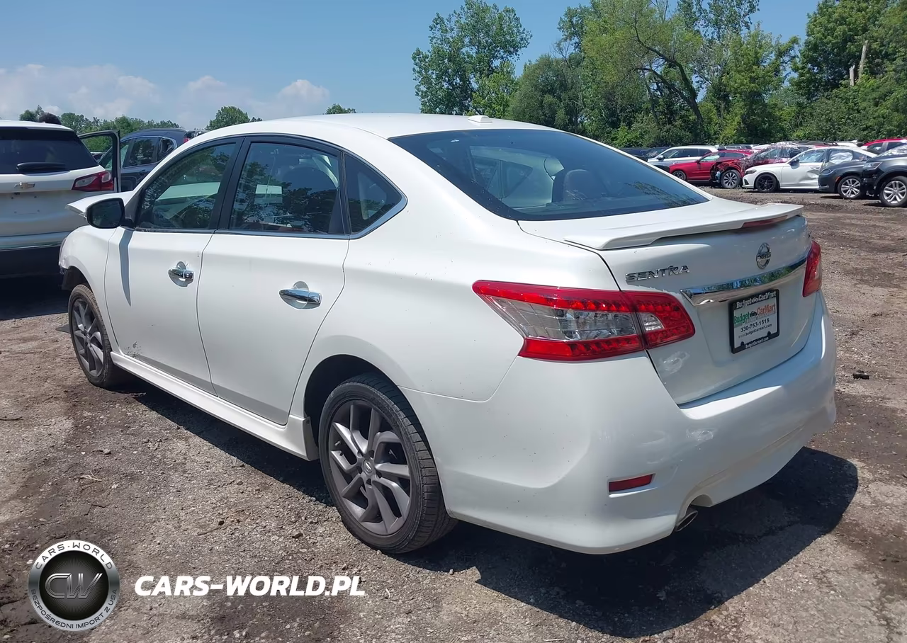 2015 Nissan Sentra Sr VIN:3N1AB7AP2FY266480 - 3
