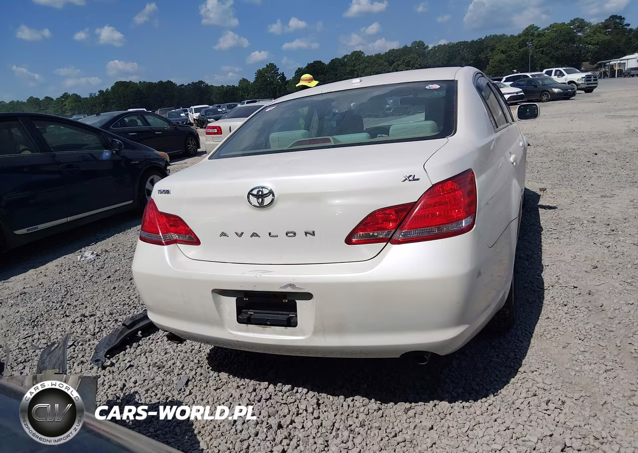 2010 Toyota Avalon Xl VIN:4T1BK3DB8AU360915 - 17