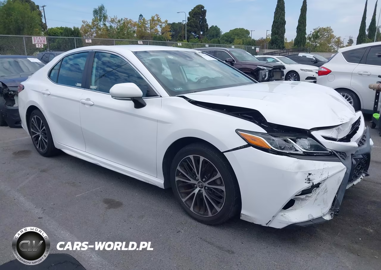 2019 Toyota Camry Se – zdjęcie 1 z 16
