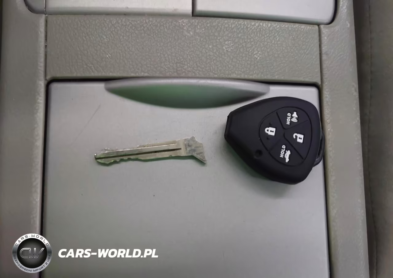 2010 Toyota Camry Le VIN:4T4BF3EKXAR078140 - 11