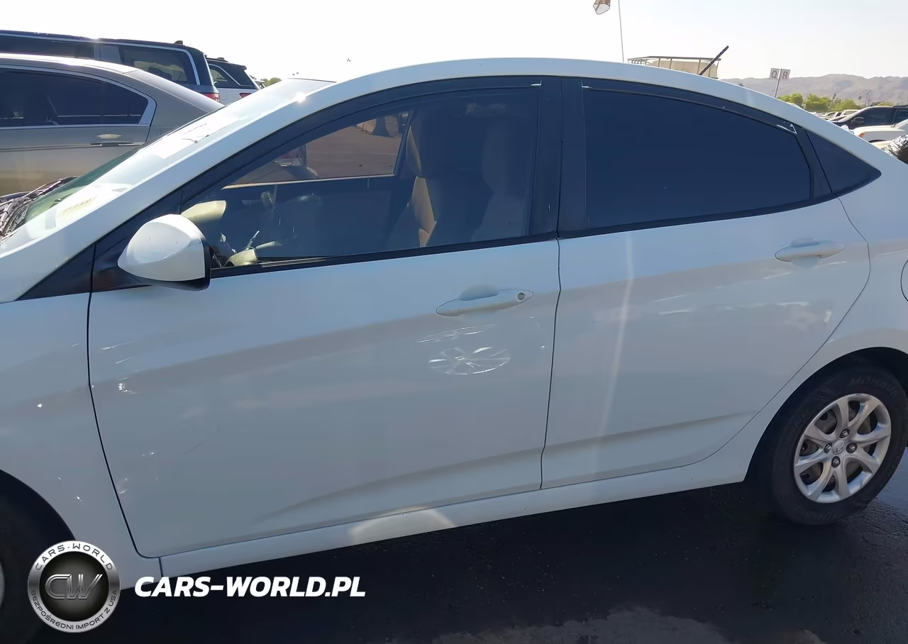2013 Hyundai Accent Gls VIN:KMHCT4AE1DU447713 - 15