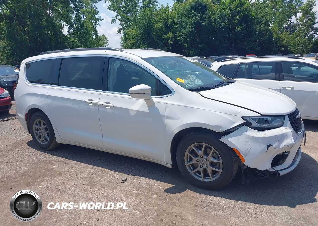2021 Chrysler Pacifica Touring VIN:2C4RC1FG1MR510197 - 13