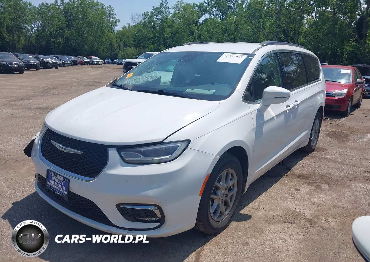 2021 Chrysler Pacifica Touring VIN:2C4RC1FG1MR510197 - 2