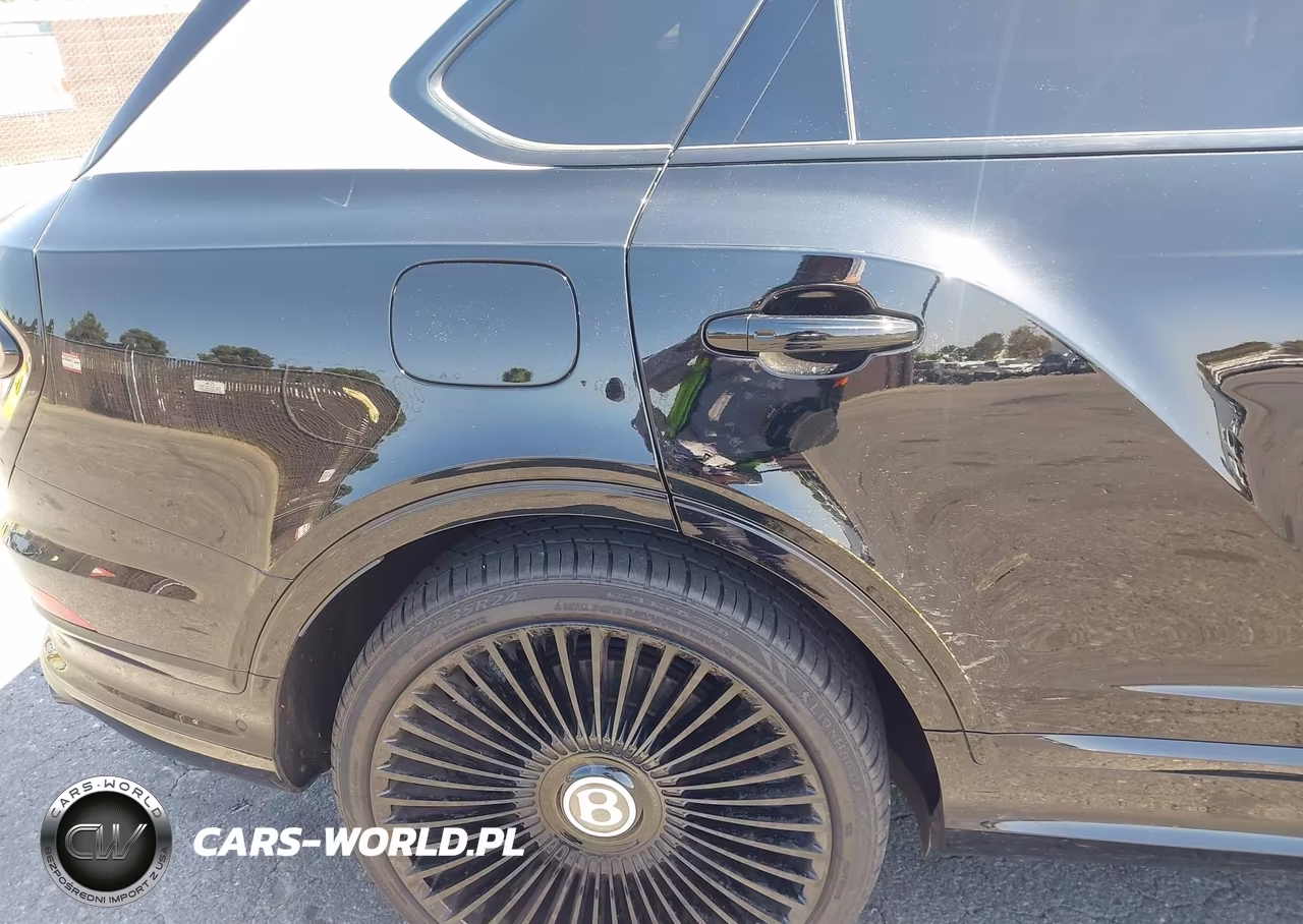 2023 Bentley Bentayga Azure-Azure First Edition VIN:SJAHT2ZV2PC023715 - 20