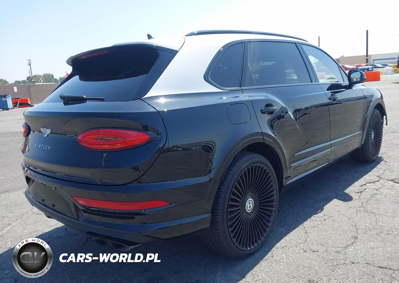 2023 Bentley Bentayga Azure-Azure First Edition VIN:SJAHT2ZV2PC023715 - 4