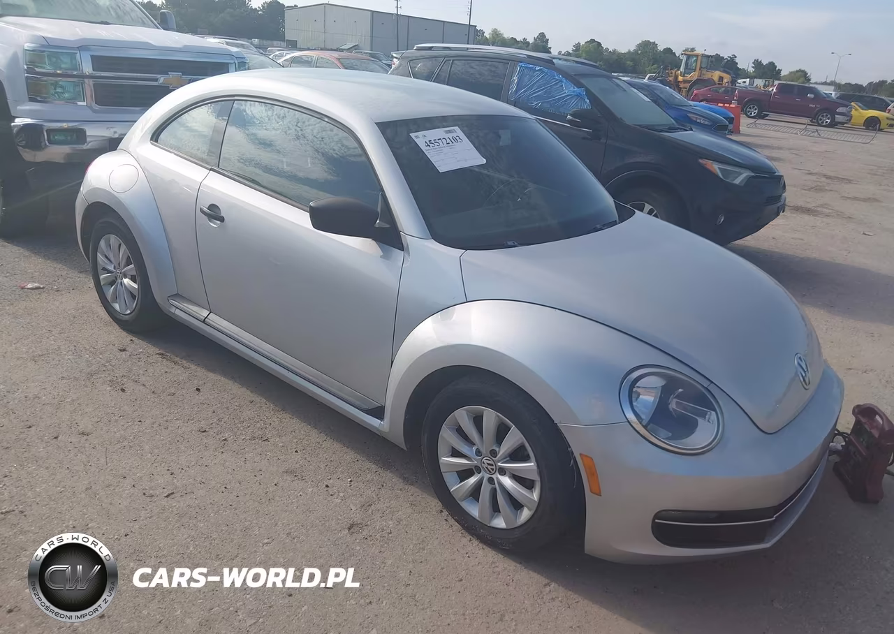 2014 Volkswagen Beetle 1.8T Entry – zdjęcie 1 z 11