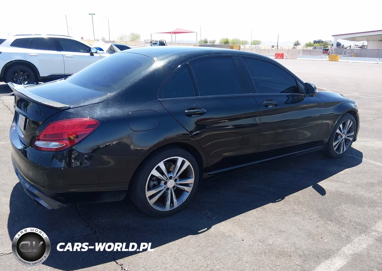 2015 Mercedes-Benz C 300 4Matic-Luxury 4Matic-Sport 4Matic VIN:55SWF4KB6FU006926 - 4