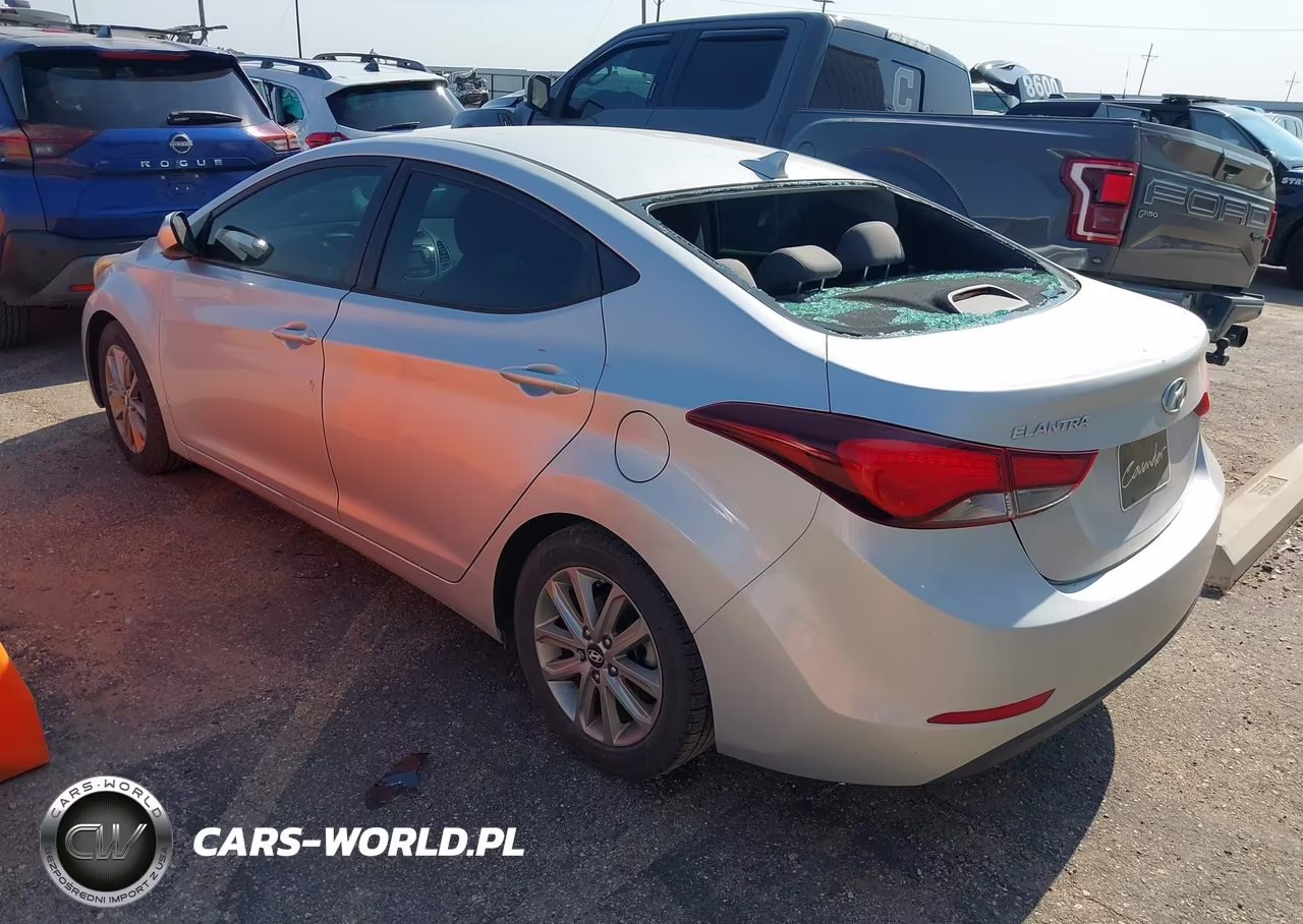 2015 Hyundai Elantra Se VIN:5NPDH4AE6FH618947 - 3