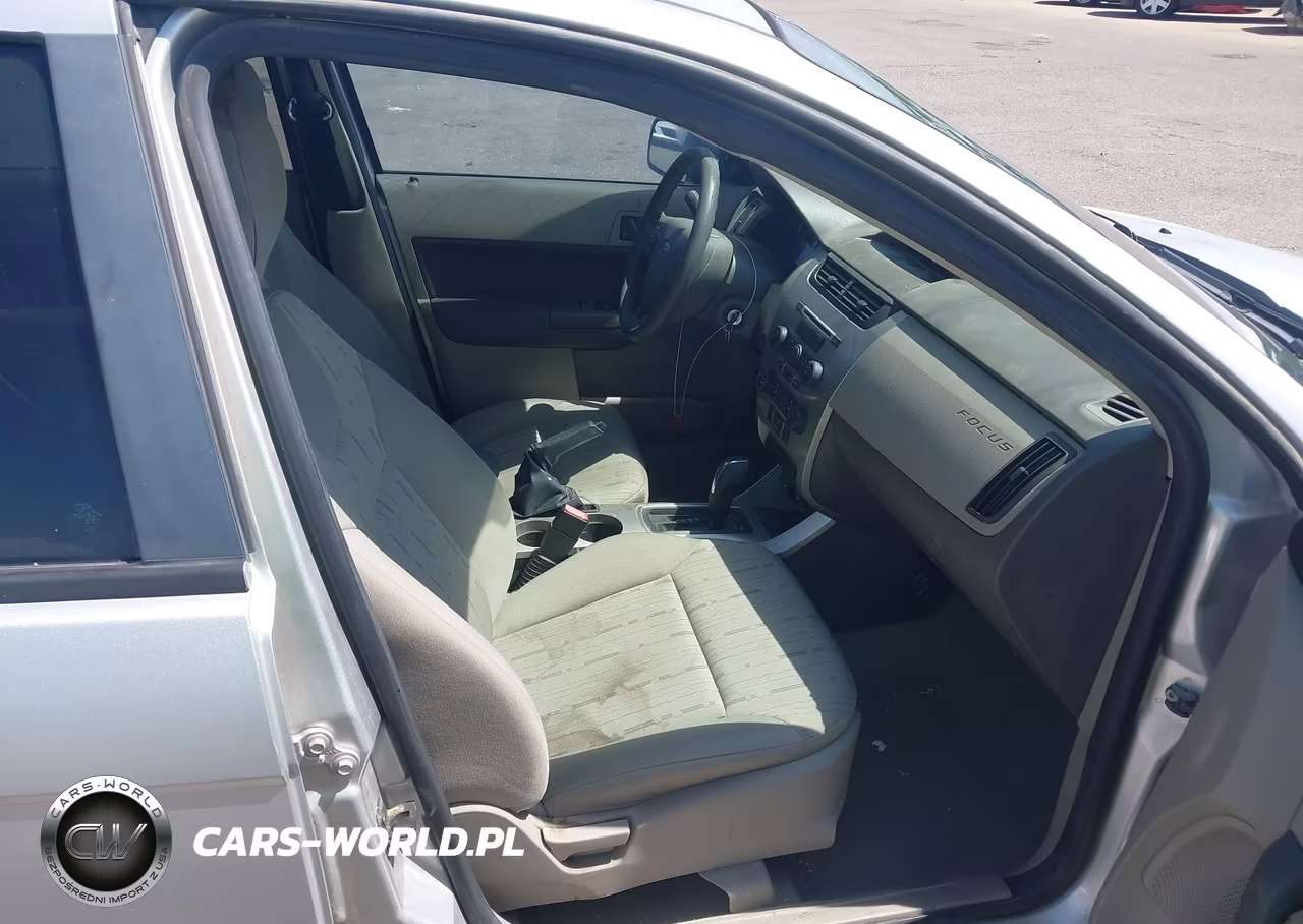 2009 Ford Focus Se VIN:1FAHP35N89W179425 - 5