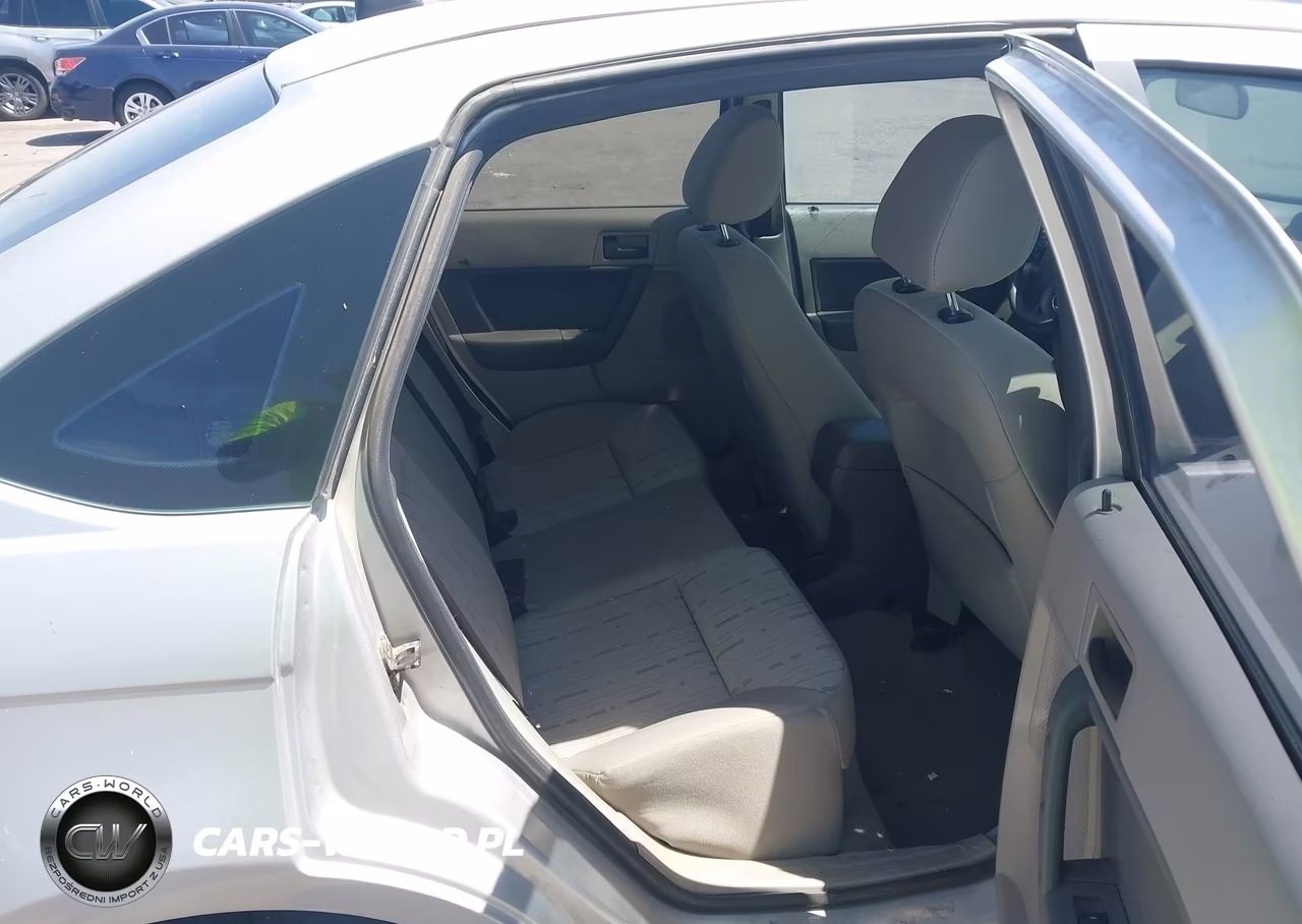 2009 Ford Focus Se VIN:1FAHP35N89W179425 - 8