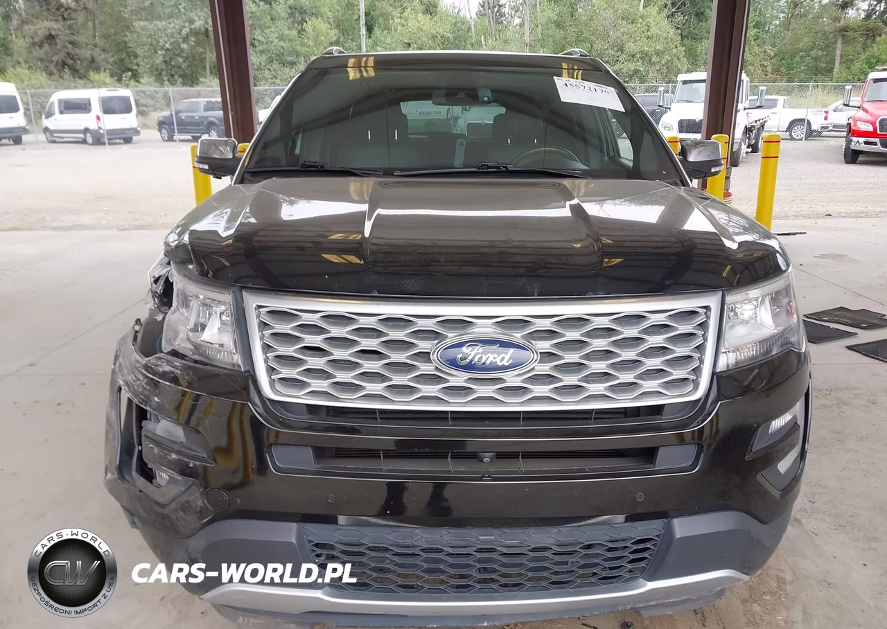 2017 Ford Explorer Platinum VIN:1FM5K8HT2HGE39339 - 12