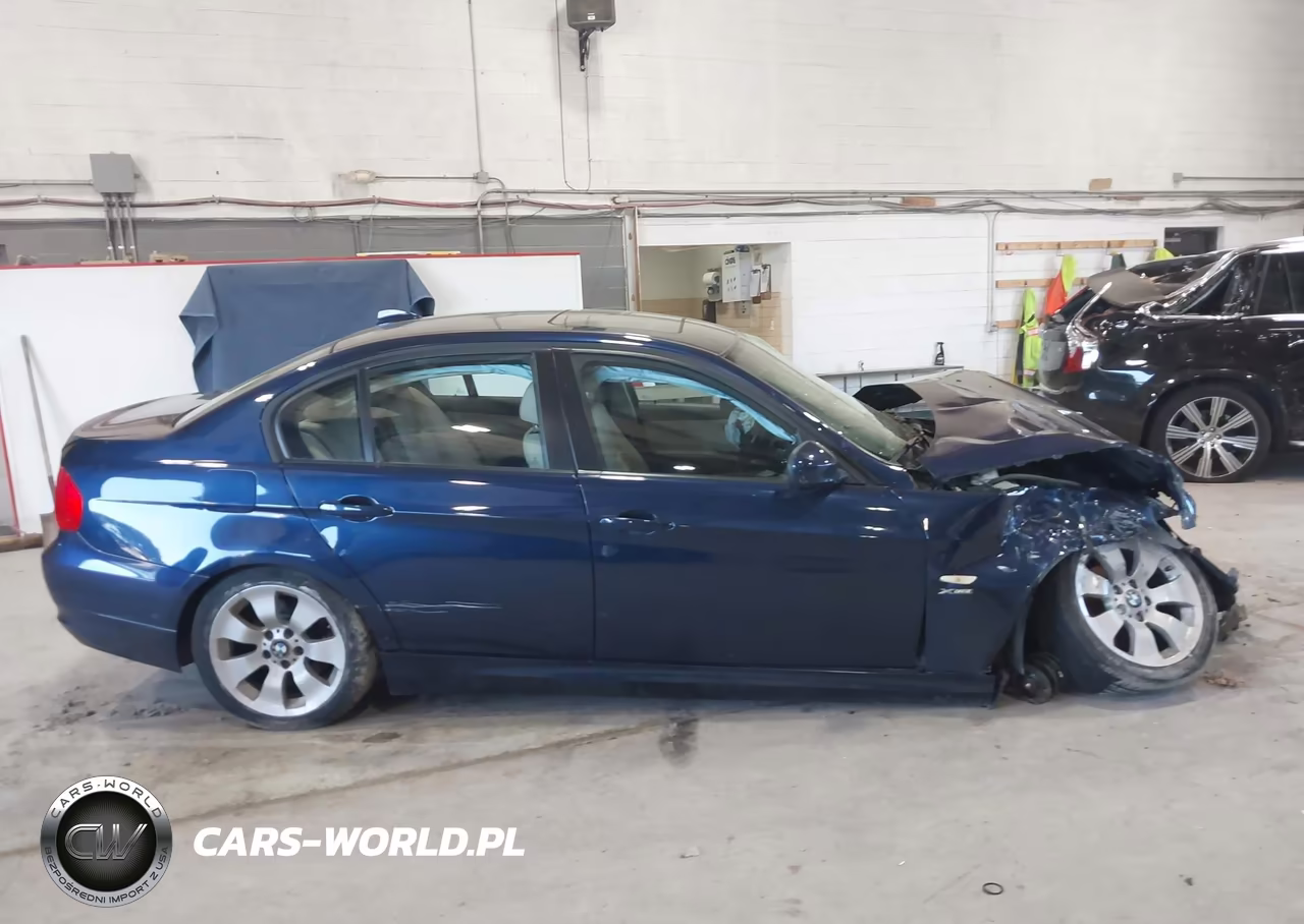 2011 BMW 328I xDrive VIN:WBAPK5C59BF124326 - 14