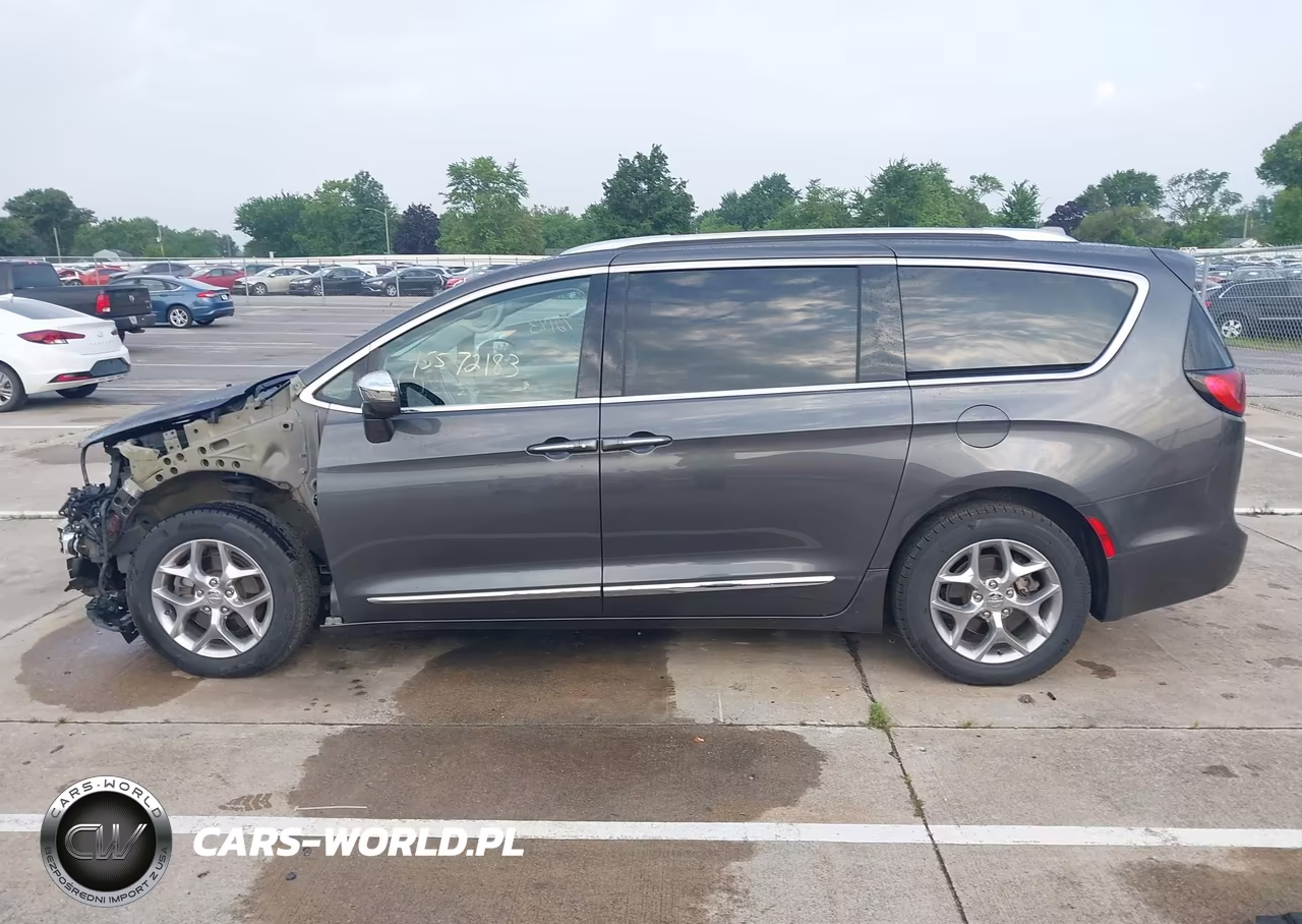 2020 Chrysler Pacifica Limited VIN:2C4RC1GG9LR234560 - 15