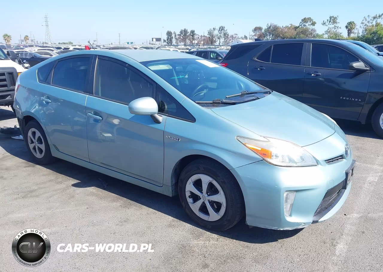 2015 Toyota Prius Two – zdjęcie 1 z 19