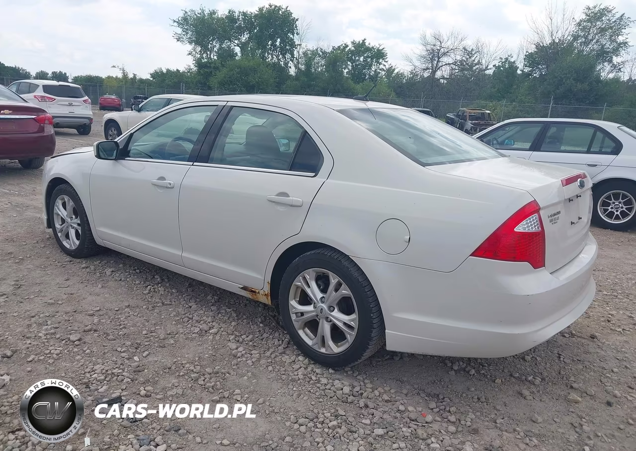 2010 Ford Fusion Se VIN:3FAHP0HAXAR242491 - 3
