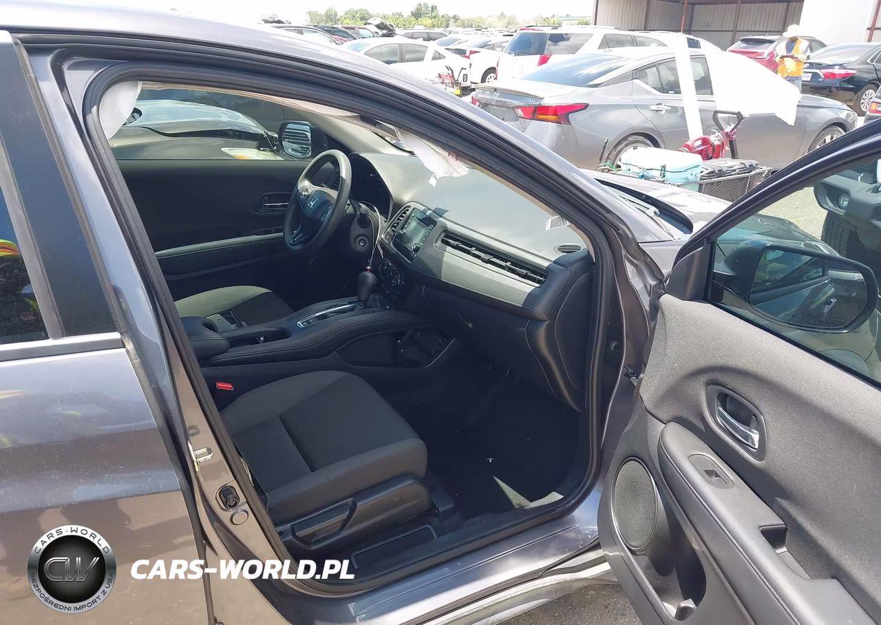2020 Honda Hr-V 2Wd Lx VIN:3CZRU5H35LM705556 - 5