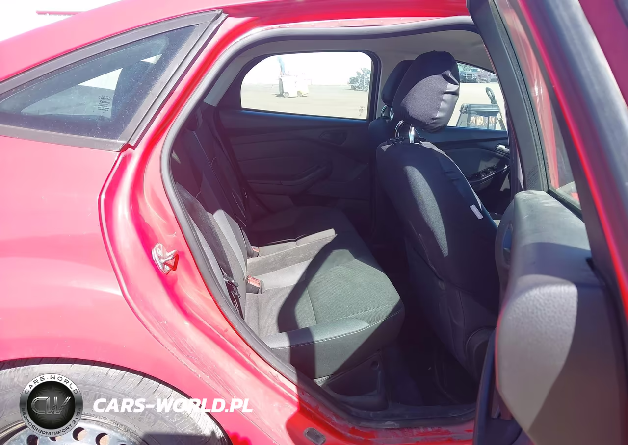 2012 Ford Focus Se VIN:1FAHP3F25CL163969 - 8