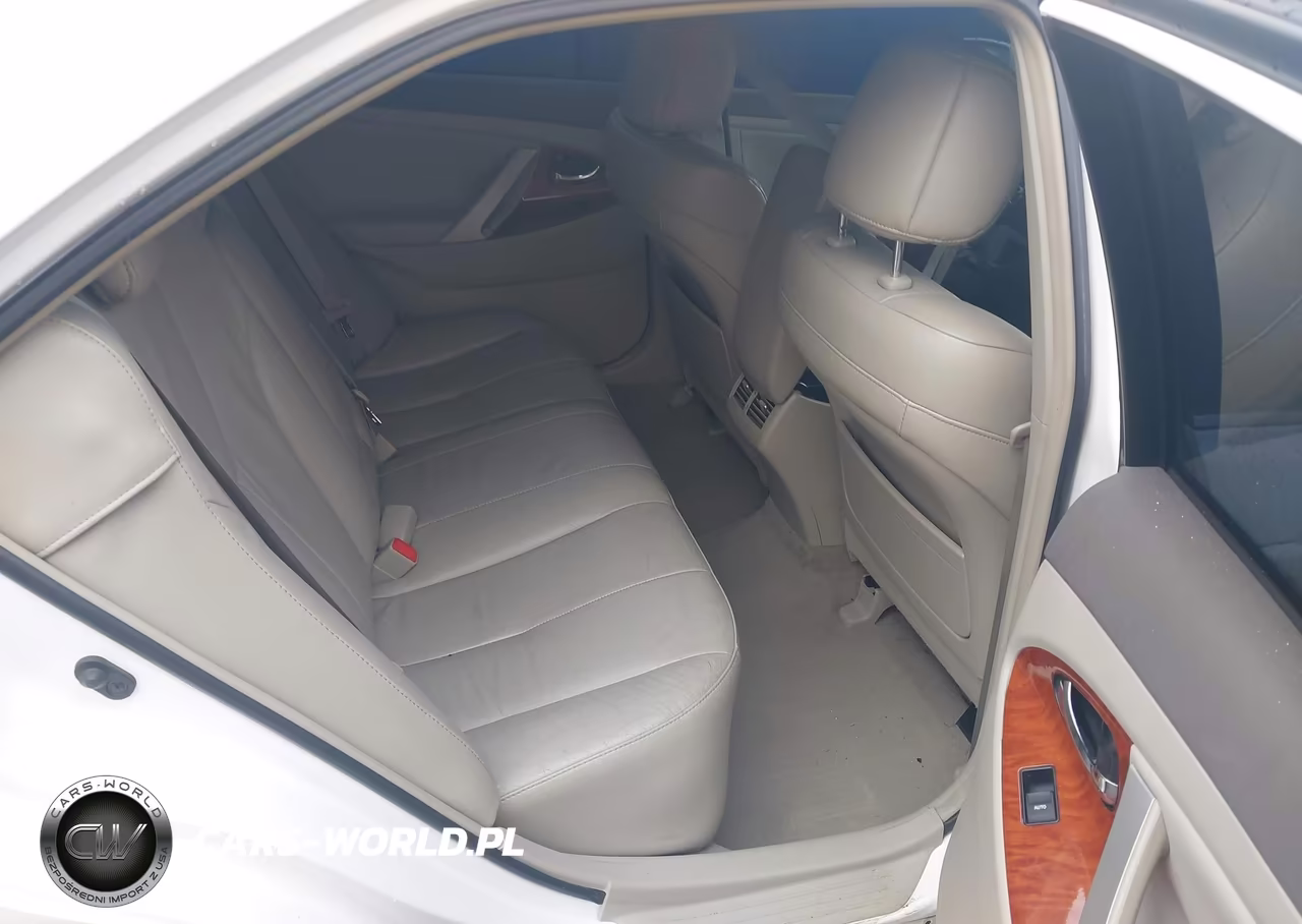 2011 Toyota Camry Hybrid VIN:4T1BB3EK2BU132487 - 8