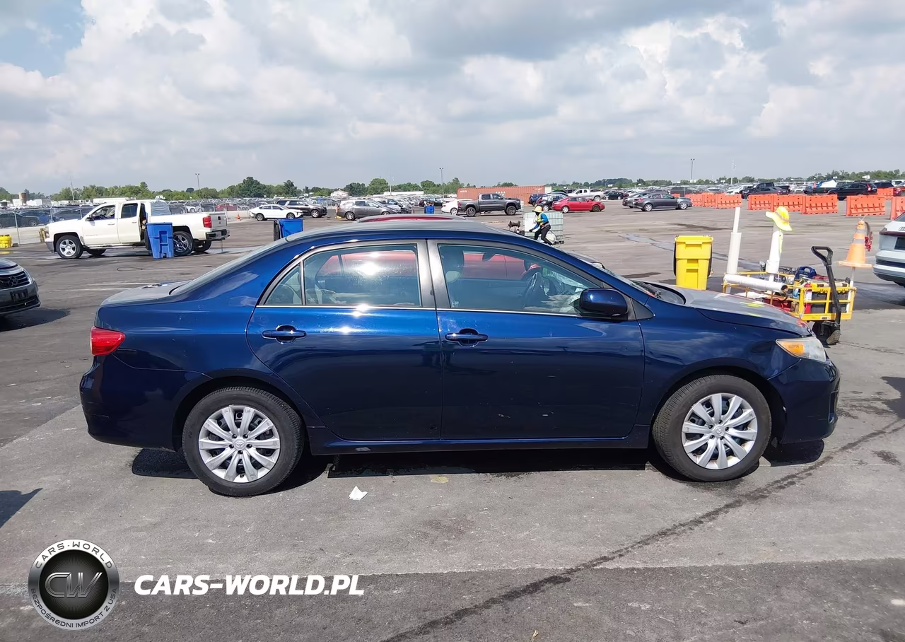 2013 Toyota Corolla Le VIN:2T1BU4EE9DC094612 - 13