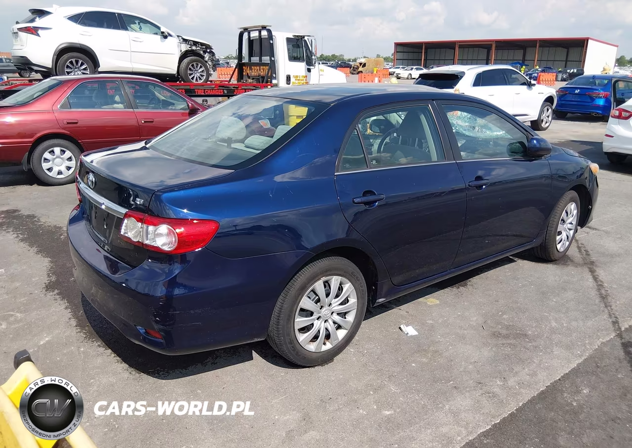 2013 Toyota Corolla Le VIN:2T1BU4EE9DC094612 - 4