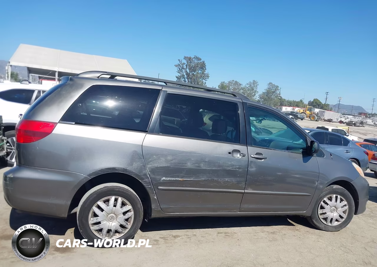 2005 Toyota Sienna Le VIN:5TDZA23CX5S326172 - 13