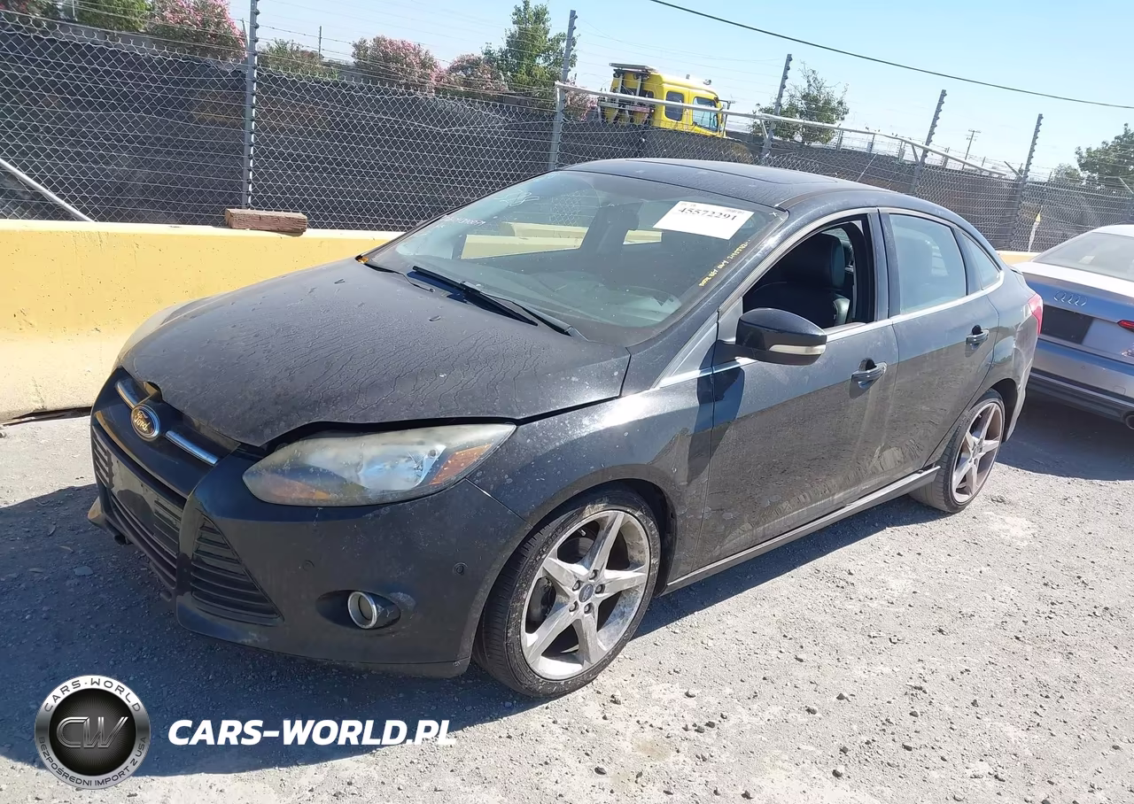 2013 Ford Focus Titanium VIN:1FADP3J2XDL117044 - 2