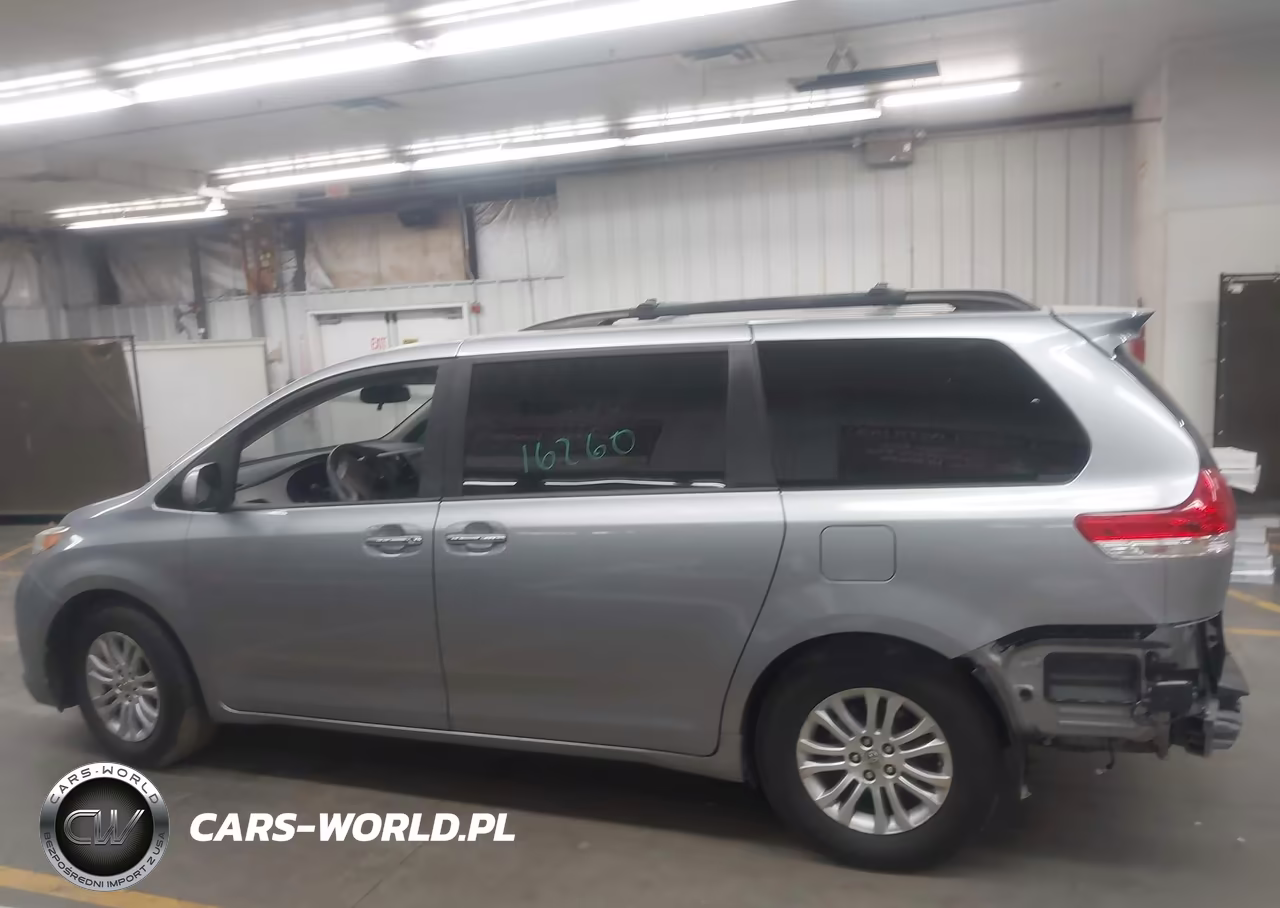 2013 Toyota Sienna Xle V6 8 Passenger VIN:5TDYK3DC9DS284959 - 14
