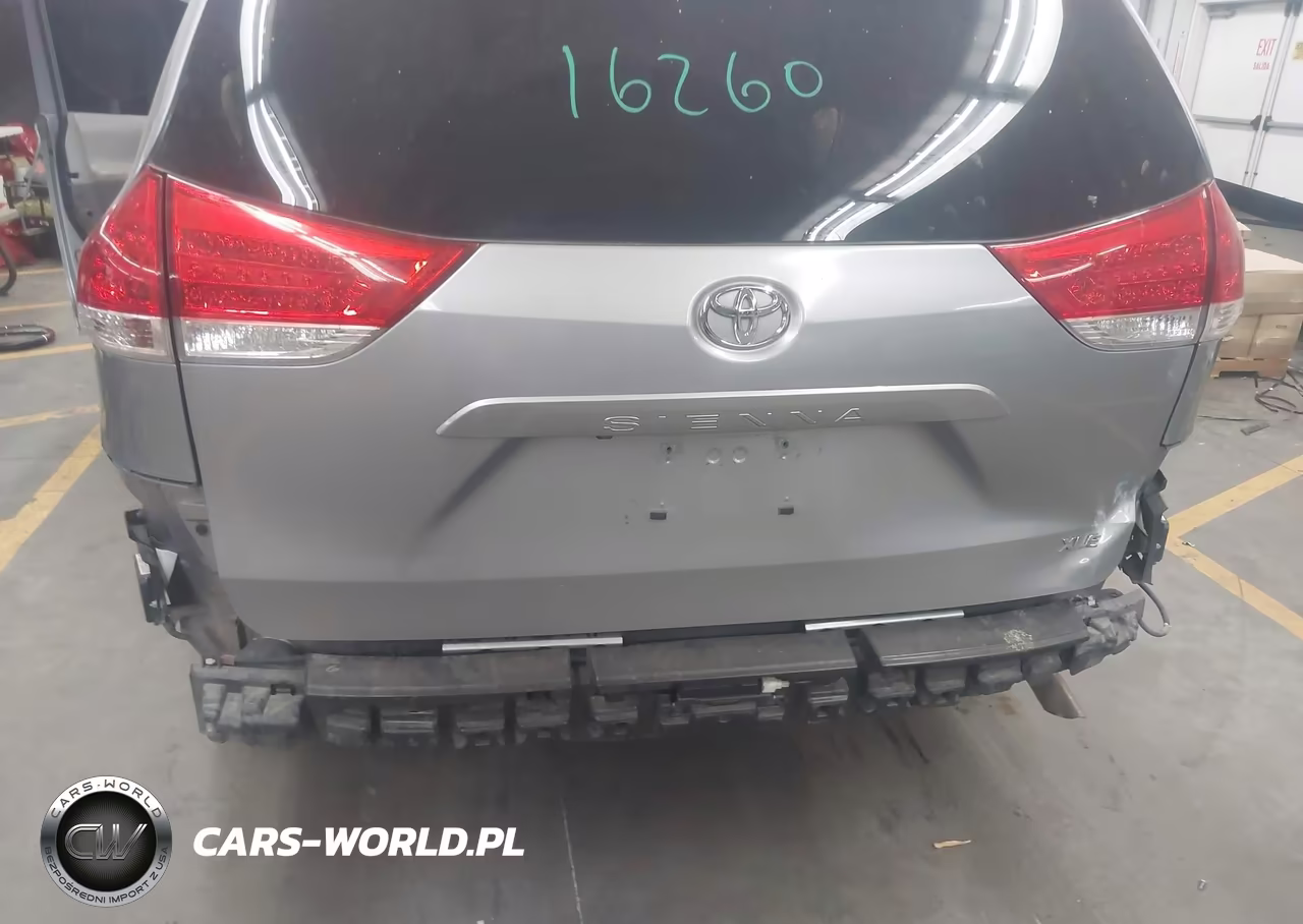 2013 Toyota Sienna Xle V6 8 Passenger VIN:5TDYK3DC9DS284959 - 6