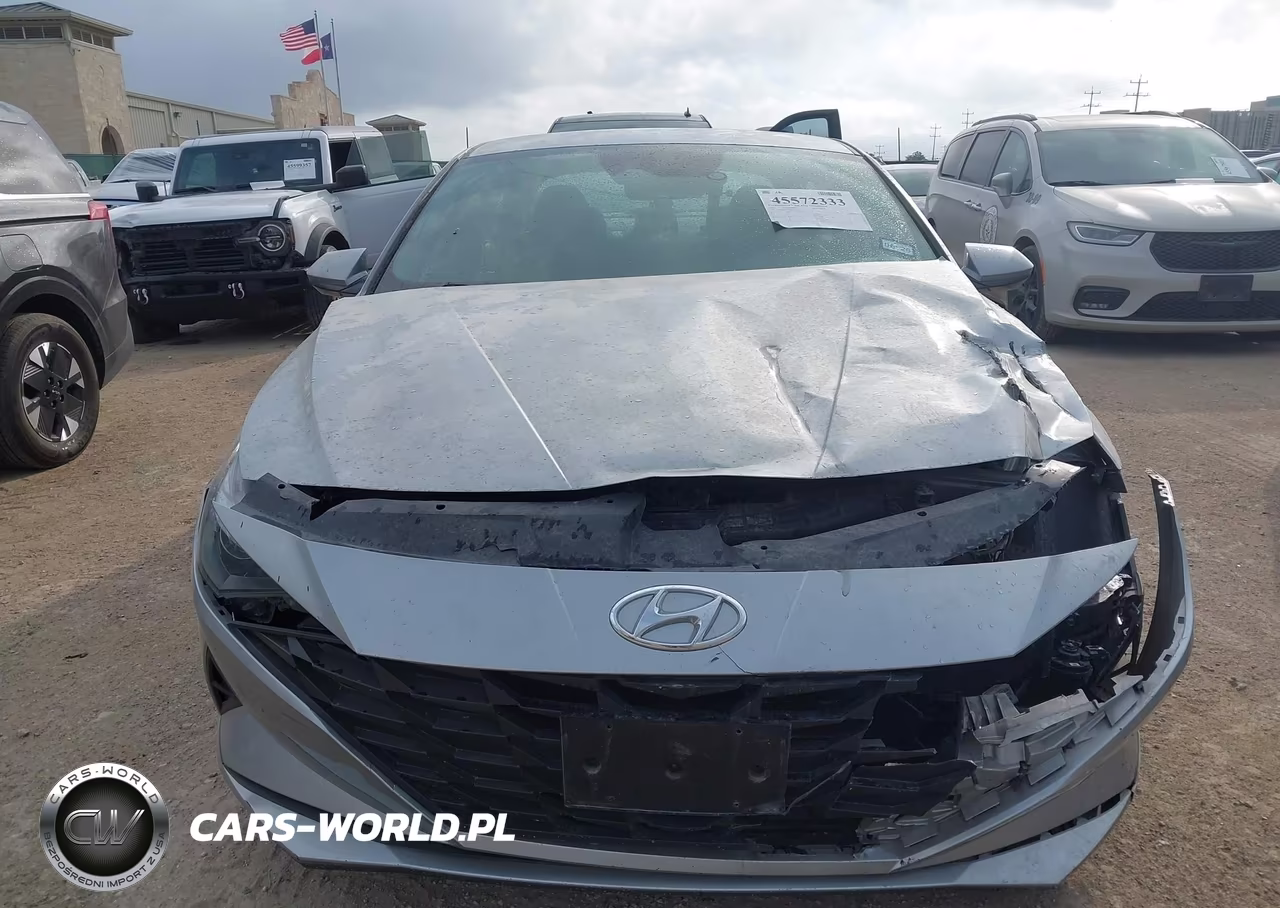2021 Hyundai Elantra Sel VIN:5NPLM4AG8MH013656 - 13