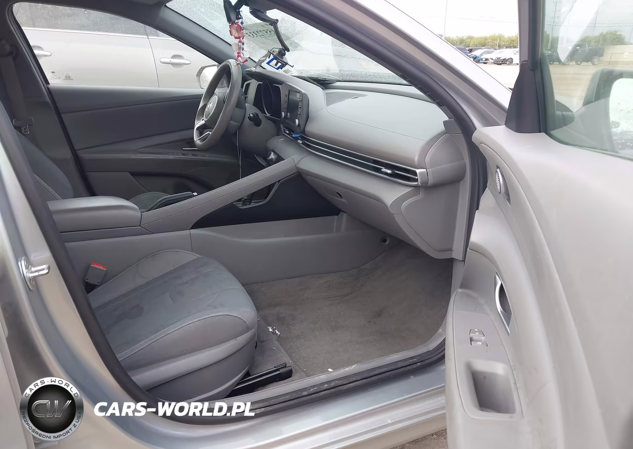 2021 Hyundai Elantra Sel VIN:5NPLM4AG8MH013656 - 5