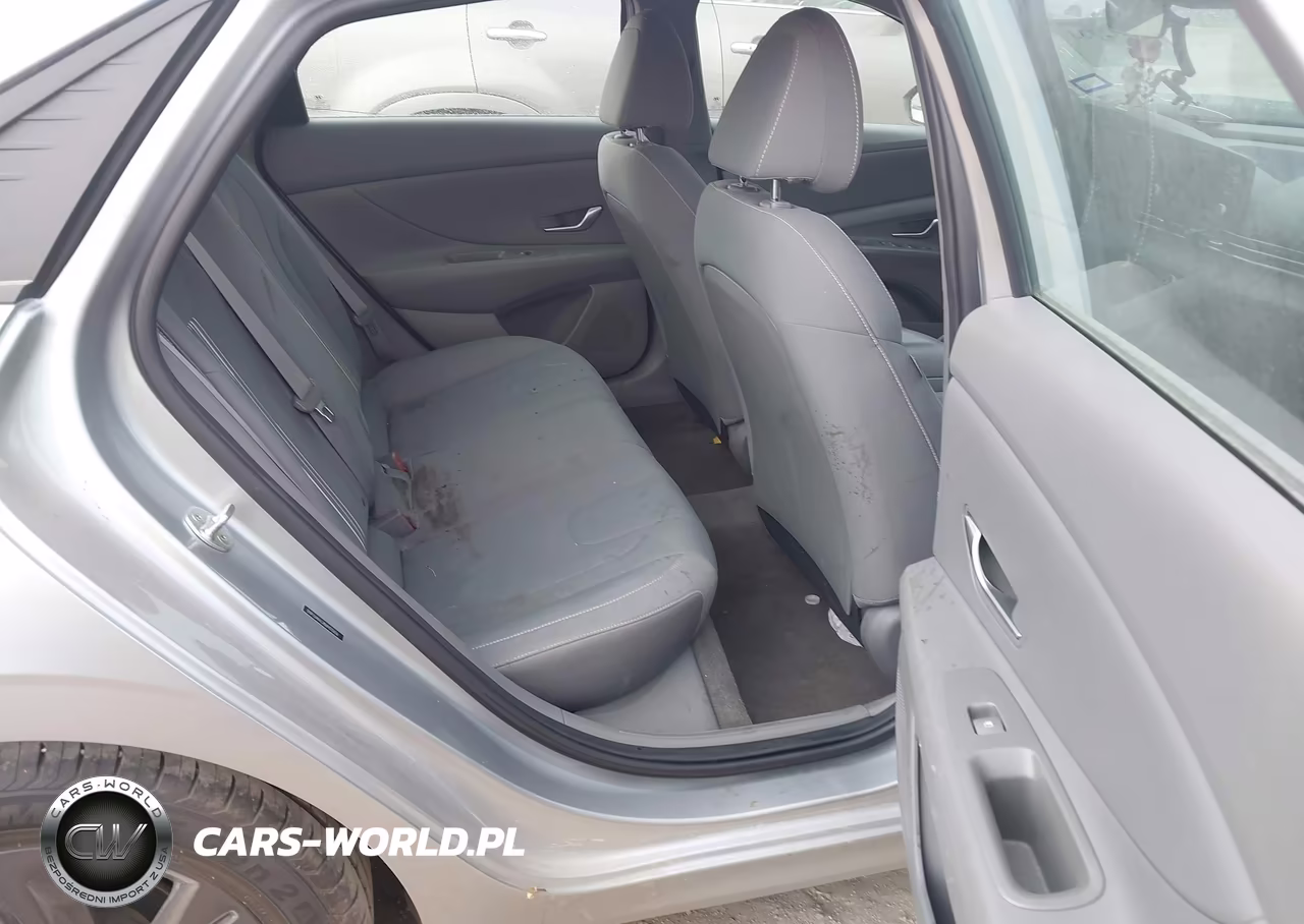 2021 Hyundai Elantra Sel VIN:5NPLM4AG8MH013656 - 8