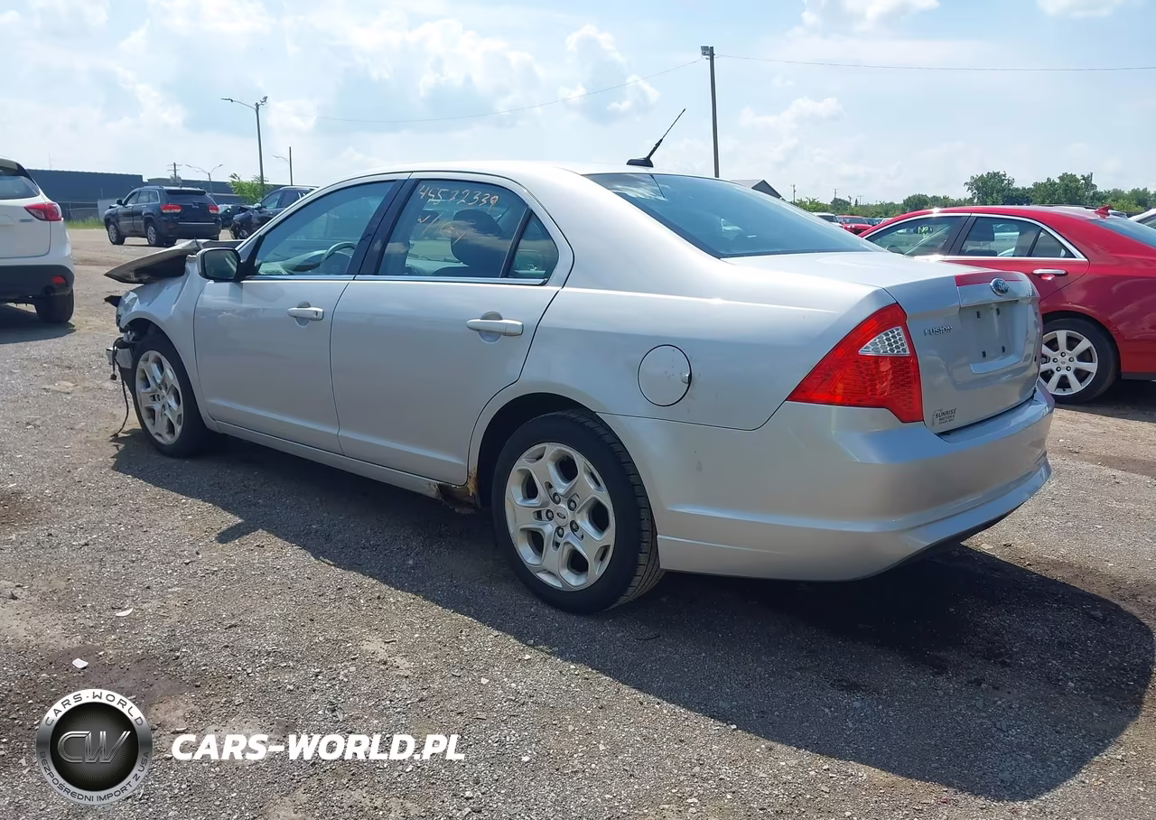 2010 Ford Fusion Se VIN:3FAHP0HA0AR136387 - 3