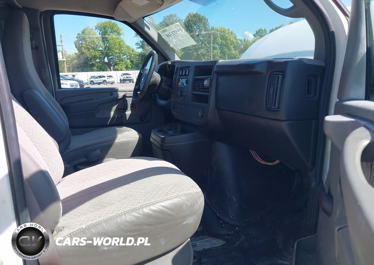 2012 Chevrolet Express 1500 Work Van VIN:1GCSGAFX4C1133180 - 5