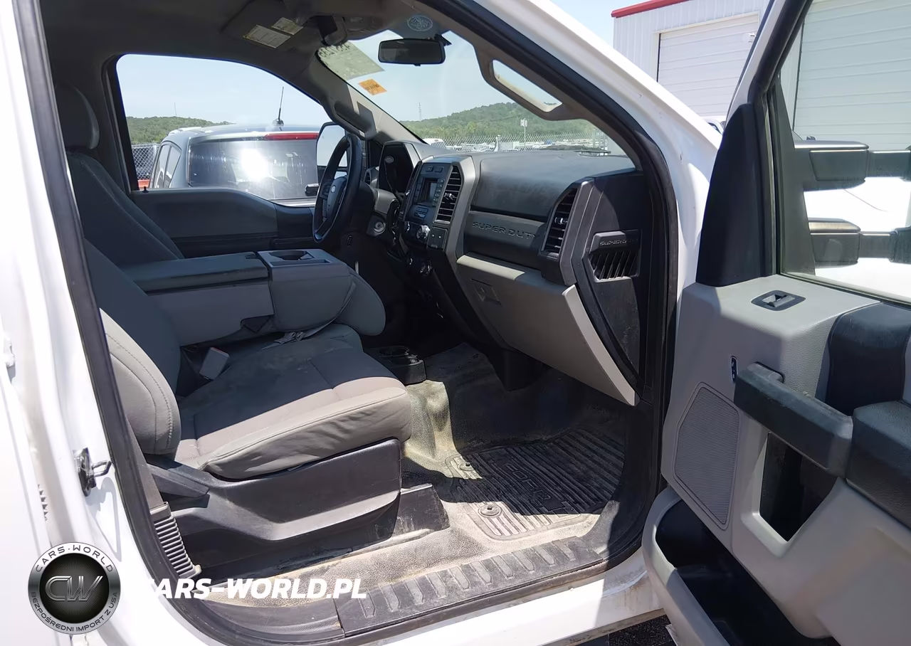2018 Ford F-250 Xl VIN:1FT7W2A6XJEC48711 - 5