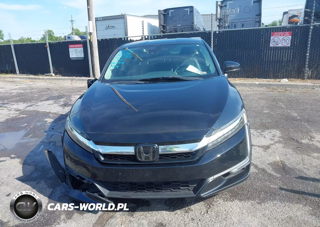 2018 Honda Clarity Plug-In Hybrid Touring VIN:JHMZC5F39JC001773 - 11