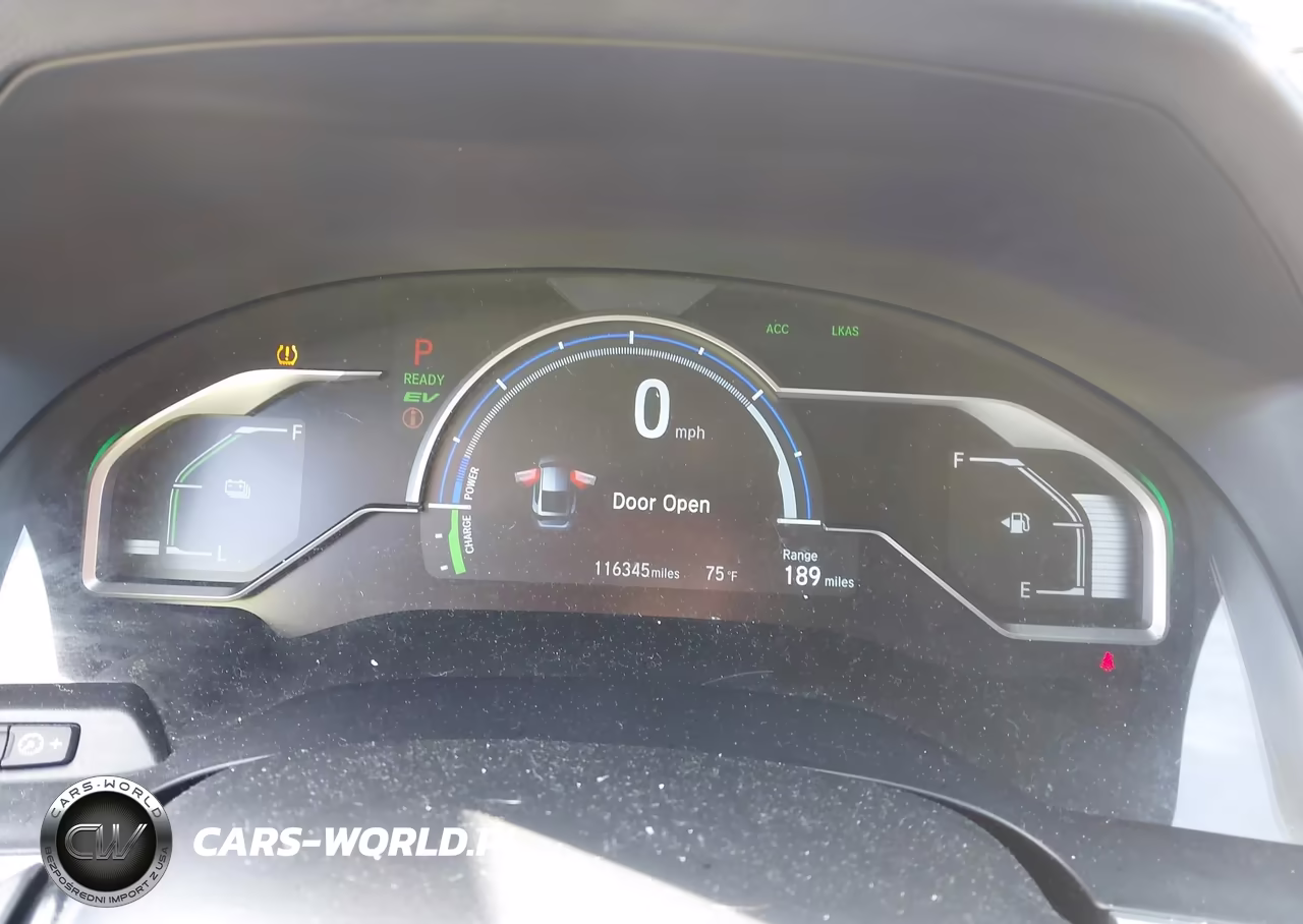 2018 Honda Clarity Plug-In Hybrid Touring VIN:JHMZC5F39JC001773 - 7