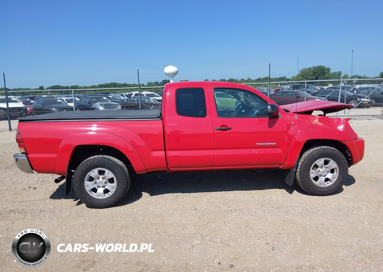 2005 Toyota Tacoma Base V6 VIN:5TEUU42N25Z089843 - 13