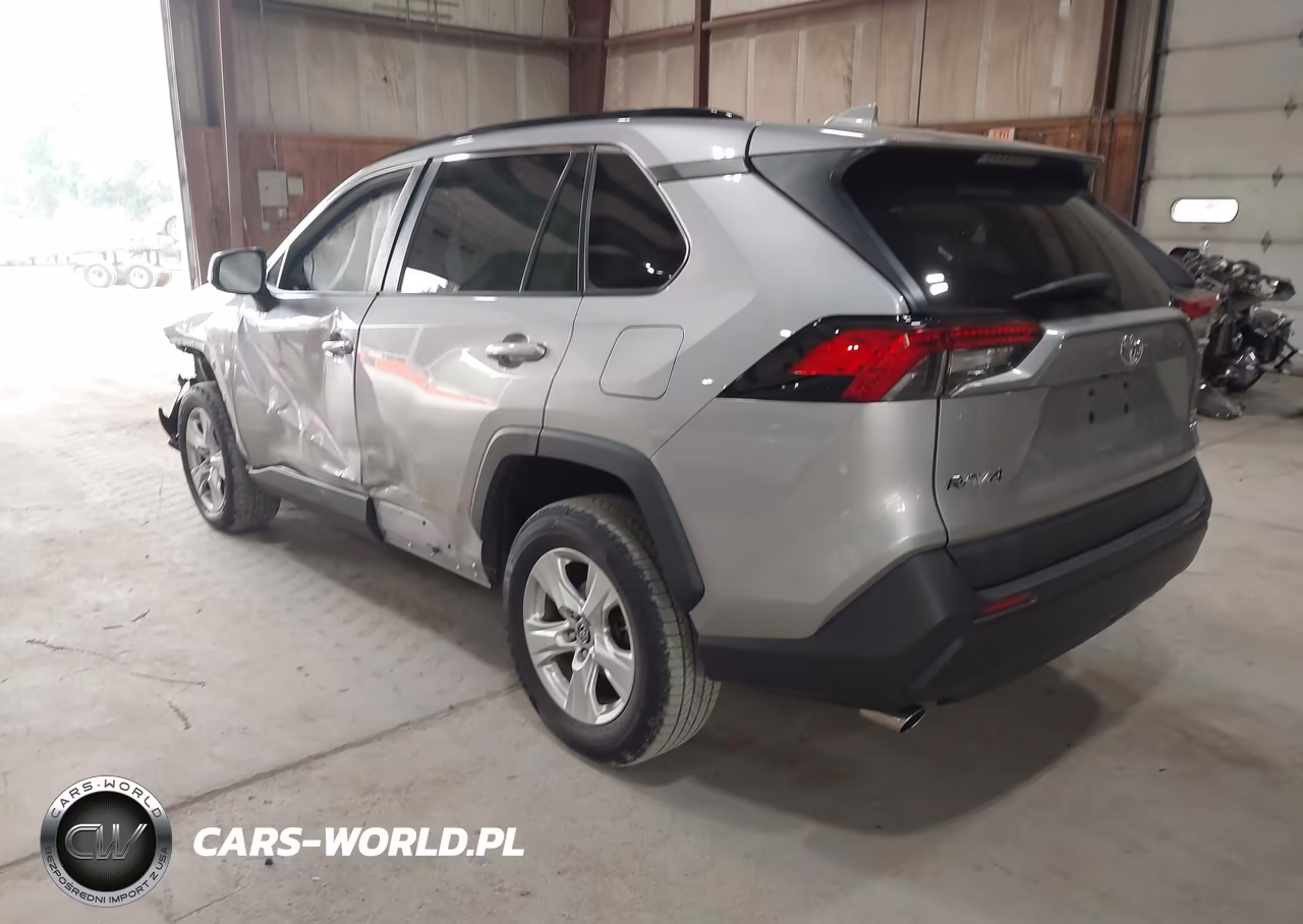 2019 Toyota Rav4 Xle VIN:2T3P1RFV8KC037932 - 3
