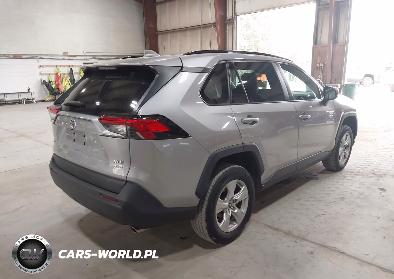2019 Toyota Rav4 Xle VIN:2T3P1RFV8KC037932 - 4