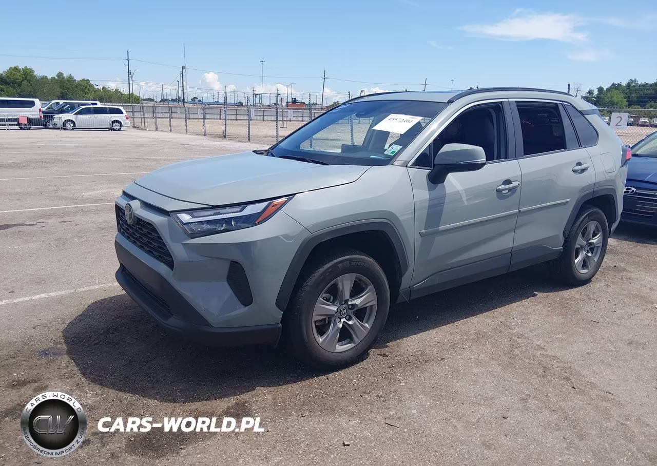 2022 Toyota Rav4 Xle VIN:2T3W1RFV0NW187368 - 2