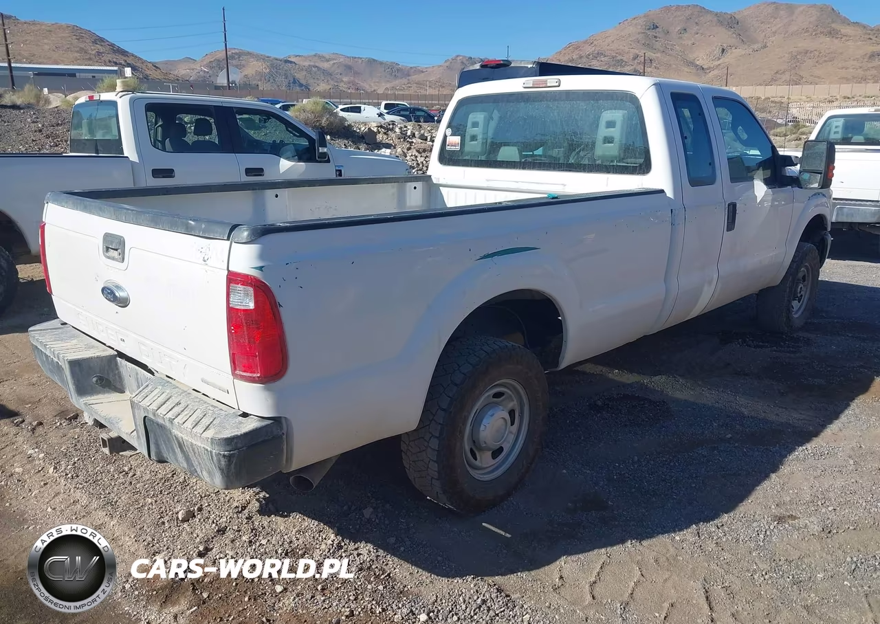 2016 Ford F-250 Xl VIN:1FT7X2B63GEB64380 - 4